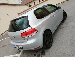 Volkswagen Golf 6  2,0tdi 81KW - 5