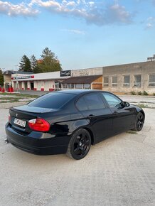 BMW e90 320i - 5