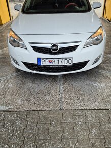 Opel Astra 2,0 CDTI - 5