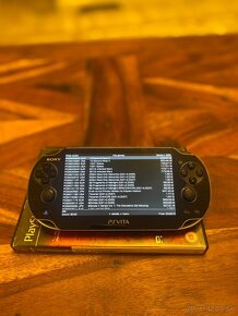 [SOLD] Sony PS Vita PCH-1004 Hen - 5