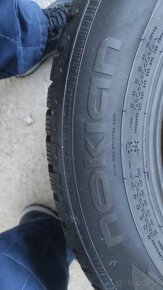 Nokian 215/60R16 zimné - 5