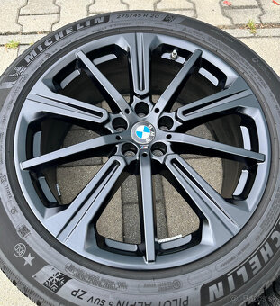 BMW X5 270/45 R20 Zimné pneu - 5