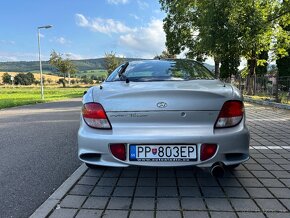 Hyundai Elantra Coupe 2.0 16v 102kw - 5