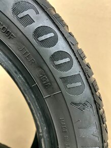 GoodYear Ultragrip8 205/55 r16 zimne dot1918 - 5