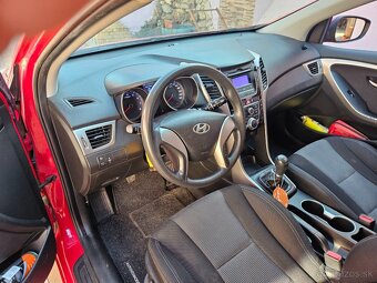 Hyundai i30 1.4i - 5