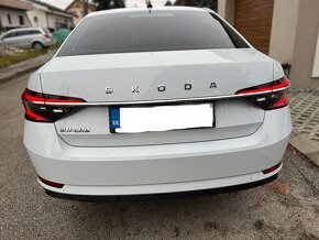 Škoda Superb 2.0 TDI SCR DSG - 5