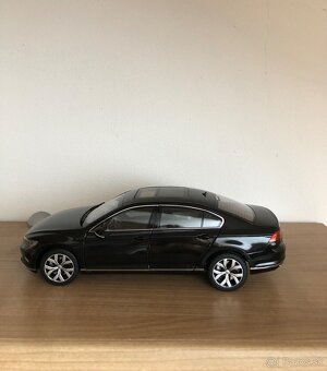 Volkswagen Passat B8 - 1:18 - 5