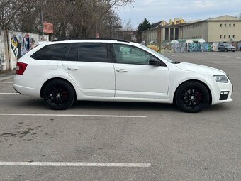 Škoda Octavia Combi 2.0 TDI RS 4x4 - 5