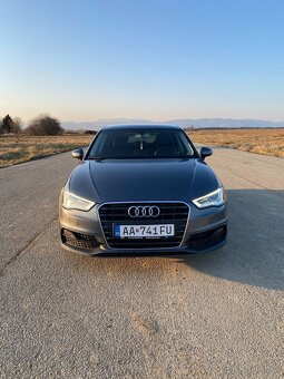 Audi A3 2.0 TDi S-line Stronic - 5