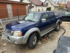 Nissan navara - 5