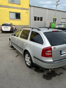 Octavia 1.9tdi dsg - 5