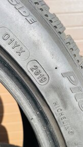 Predam zimné pneu 245/45 R18 - 5