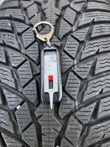 Nokian WR D4 225/50/r18 - 5