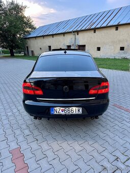 Škoda Superb 3.6 V6 FSI 4x4 - 5