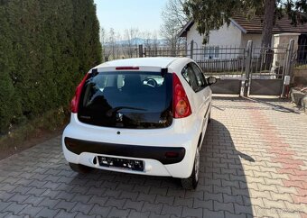 Peugeot 107 1,0i / 50 KW , Klima benzín manuál 50 kw - 5