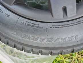 Predám zimné pneu na elektronoch 195/65 R16 C - 5