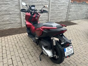 Predám skúter Honda ADV 350 - 5