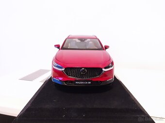 Mazda cx 30 1:18 - 5