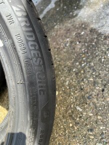 255/40r21 102Y - 5