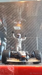 McLaren MP4-17D Raikkonen 1st win (PMA) - 5