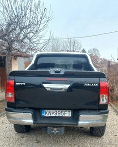 Toyota Hilux DC 2.4 I D-4D Executive A/T - 5