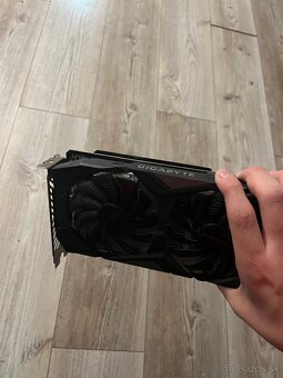 Nvidia GTX 1650 Super 4GB - 5