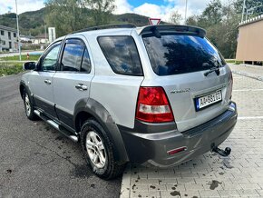 KIA Sorento 2.5 CRDi - 5