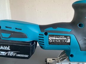 MAKITA DJV181 Akumulátorová priamočiara píla - 5