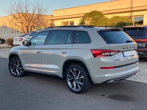 Kodiaq Sportline 4x4 7miest Nardo Grey Virtual Pano 83t. km - 5