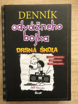 Predám sériu kníh denník odvážneho bojka - 5