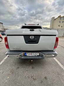 Nissan Navara 2.5 TDi Double Cab - 5