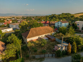 POZEMOK so starším rodinným domom | 762 m² | Košice - Poľov - 5