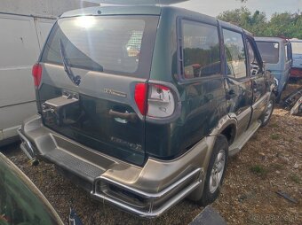 Nissan Terrano 2,7TDi - 5