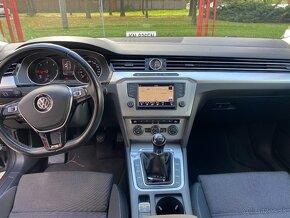 Volkswagen Passat - 5