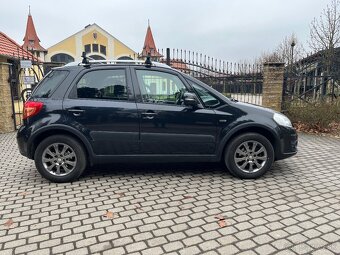 Suzuki SX4,2.0 DDiS Outdoor Style 4x4,99kW-135 ps,r. 2013,M6 - 5