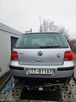 Rozpredám na náhradné diely vw golf 1.4 - 5