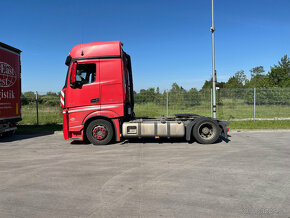 Mercedes-Benz Actros MEGA MP4 - 5