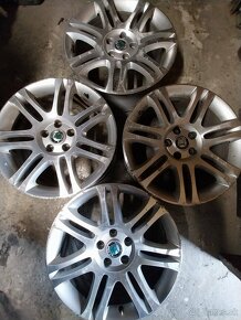 5x112 r18, Škoda Themisto - 5