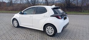 Toyota yaris 1.5 hybrid - 5