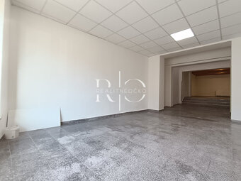 Prenájom, obchodný priestor v centre mesta Kežmarok, 100 m2 - 5