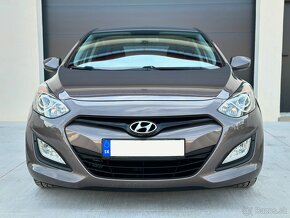 HYUNDAI I30 1.4 MPI DOHC / 70 000 KM / 1.MAJITEĽ / NEBÚRANÉ - 5