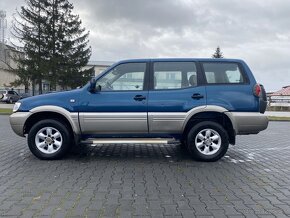 Nissan Terráno 2.7 tdi - 5