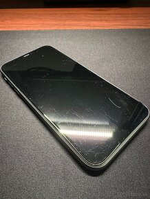 Predam iPhone 11 64gb black - 5