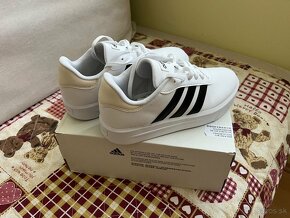 Tenisky damske Adidas court platform - 5