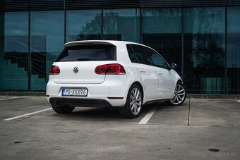 Volkswagen Golf 2.0 TDI GTD DSG - 5