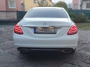 Mercedes Benz C180 06/2018 Benzín - slovenské auto - 5