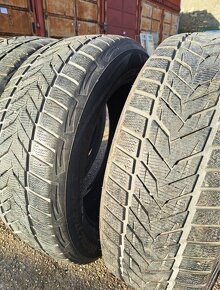 235/55/R18 VREDESTEIN Winter Xtreme S - 5