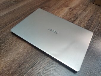 Asus vivobook s510u i5-8250U/8Gb RAM, 256,500gb - 5