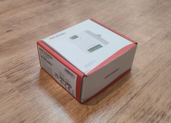 Videotelefón - distribútor Hikvision DS-KAD7061EY - 5