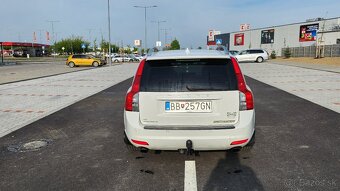 Volvo V50 D4 130 kW - 5